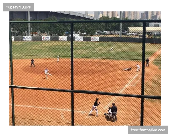 “引力”指标量化球员无形价值 无球跑动牵制力获科学验证 “引力”指标量化球员无形价值 无球跑动牵制力获科学验证